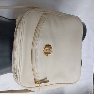 Vintage Anne Klein II purse, cream, leather, 8"x8"x3"